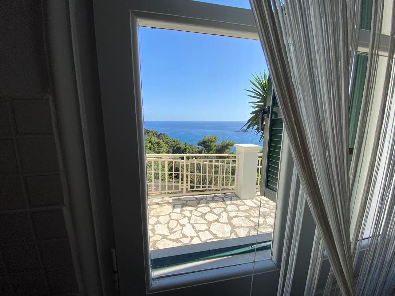 Vicky'S Panoramic View Apartments بيليكاس المظهر الخارجي الصورة